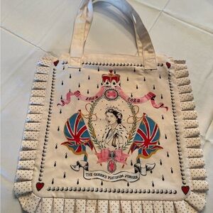Queen's Jubilee Cream Tote Bag